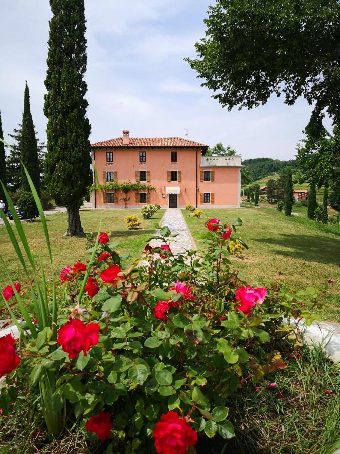 Гостьовий будинок Casale In Collina Capriva del Friuli Екстер'єр фото