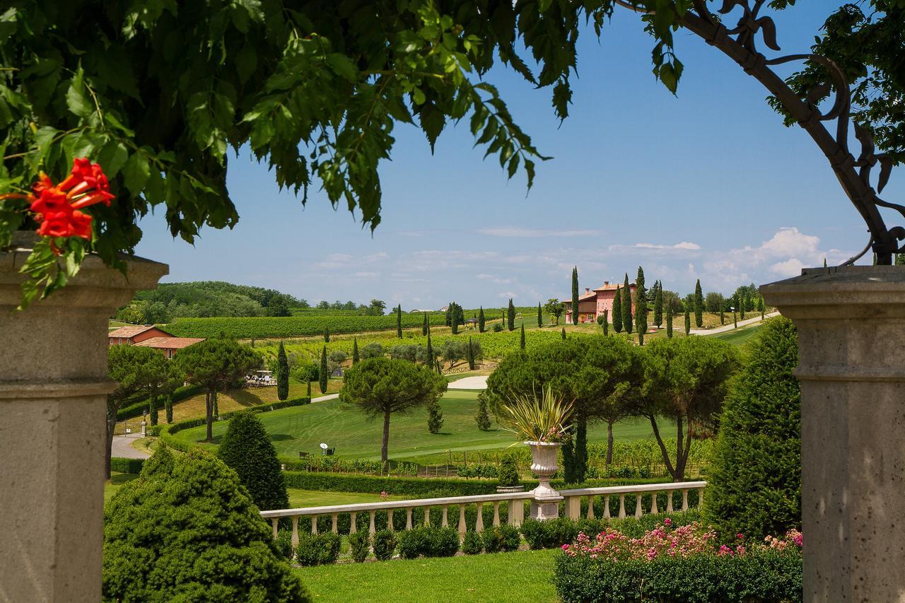 Гостьовий будинок Casale In Collina Capriva del Friuli Екстер'єр фото