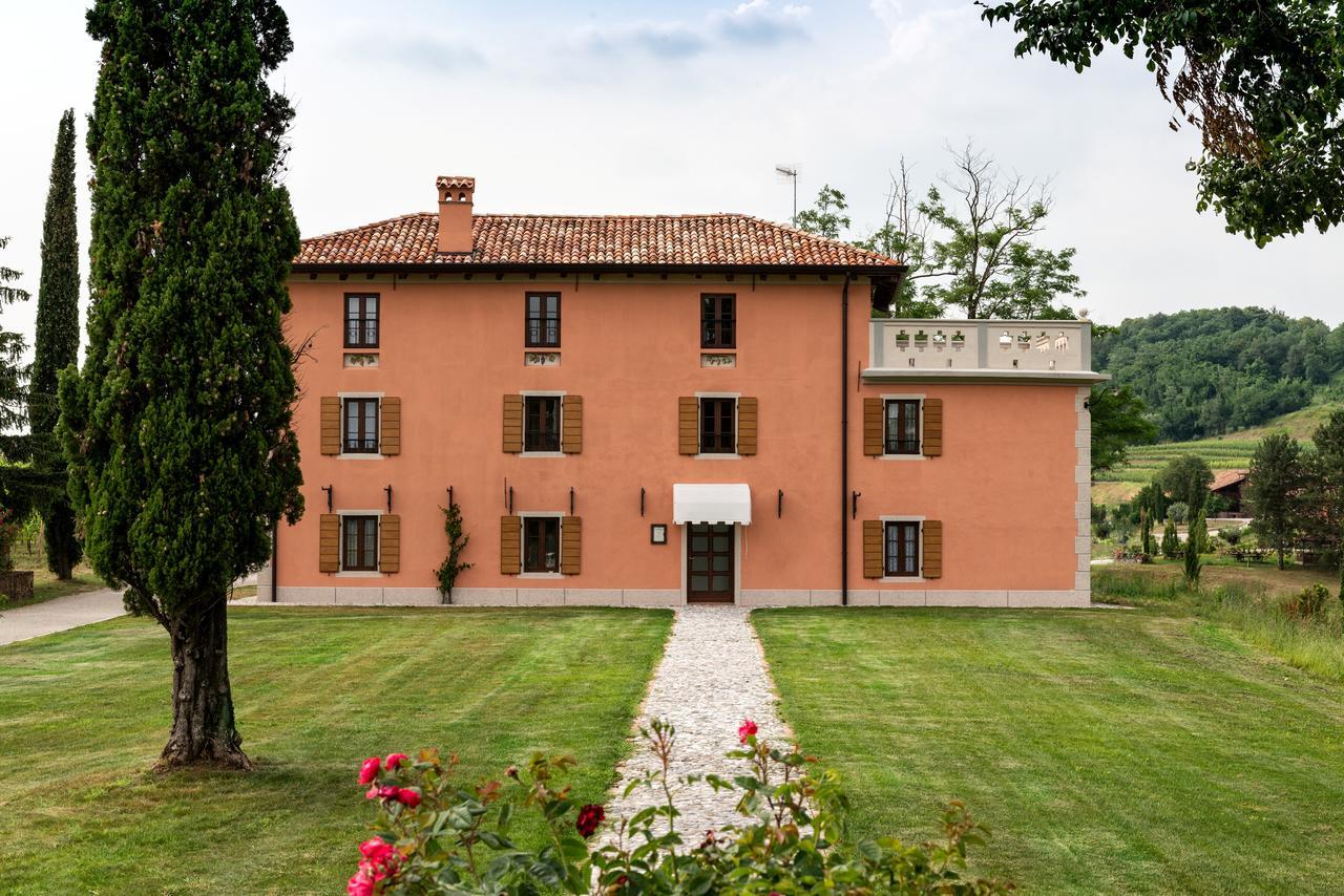Гостьовий будинок Casale In Collina Capriva del Friuli Екстер'єр фото