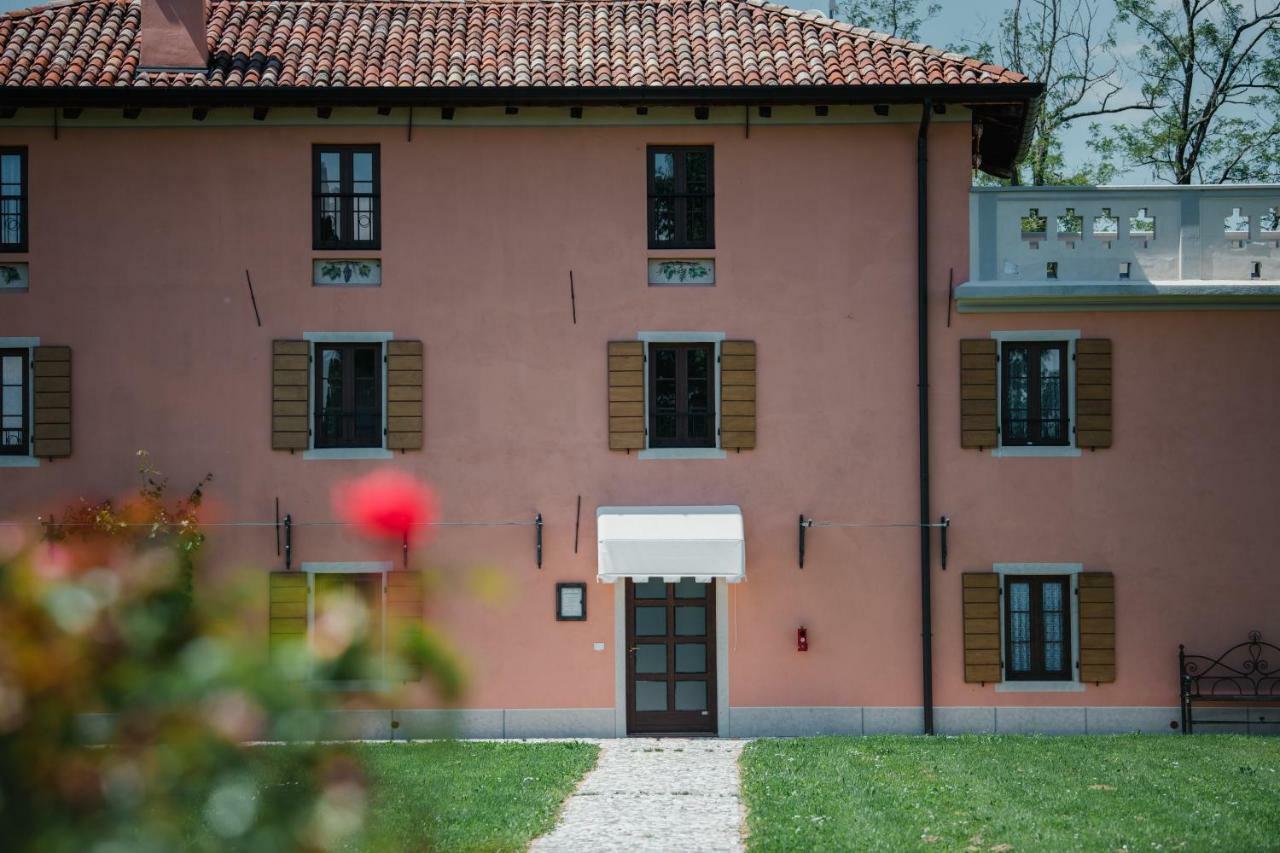 Гостьовий будинок Casale In Collina Capriva del Friuli Екстер'єр фото